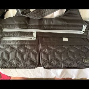 Lug streetcar - black with gray trim